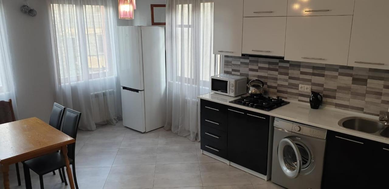 Tbilisi House Apartment Luaran gambar